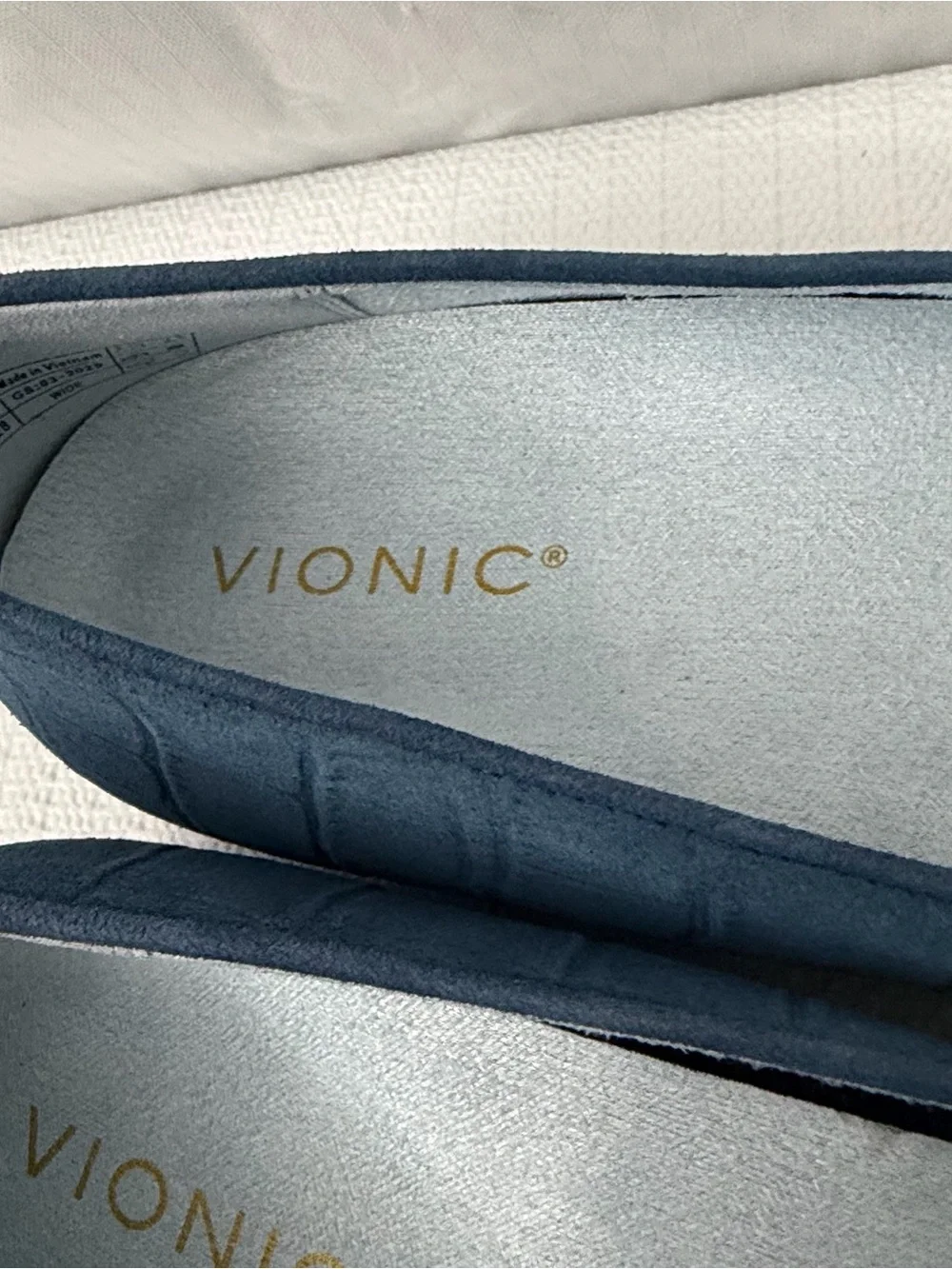 Vionic new without